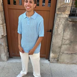 Ensemble Polo Bleu Troué & Pantalon Blanc Style Lin
